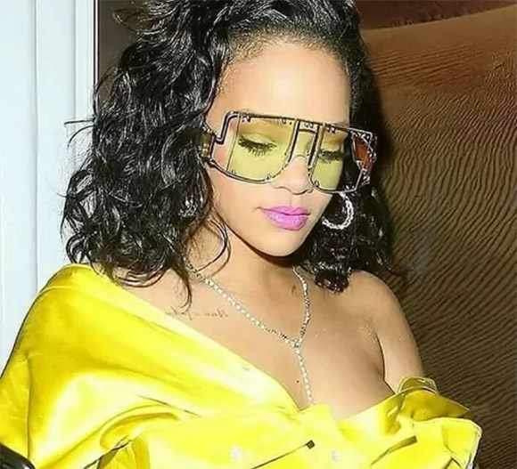 LUNETTE SOLAIRE RIHANNA FENTI